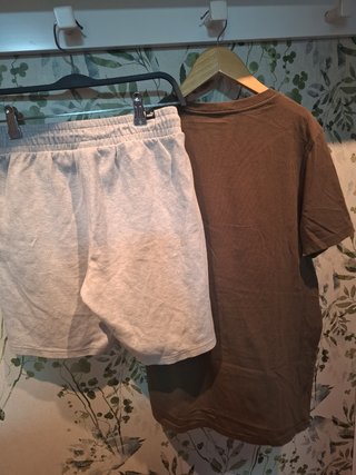 Conjunto Puma: Camiseta y Pantalón Corto