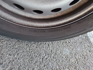 2 Llantas con Neumáticos Mercedes Vito 447