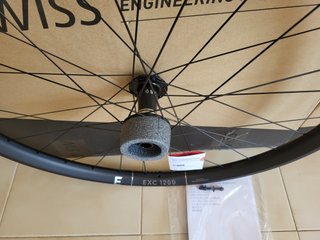 Rueda delantera DT Swiss EXC 1200 27.5" 2026