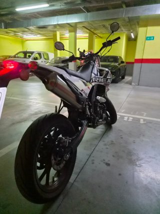 Rieju MRT 125 LC SM Supermotard