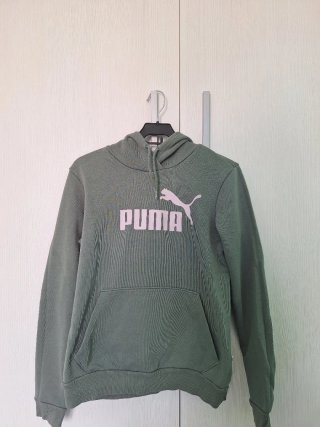 Sudadera Puma verde menta con logo rosa