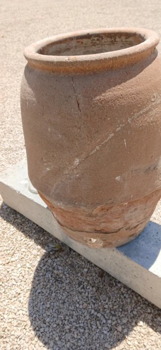 Tinaja antigua para planta