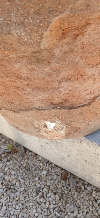 Tinaja antigua para planta