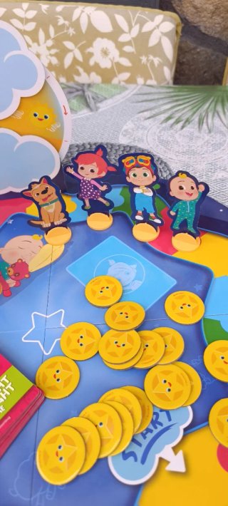 Juego de mesa Cocomelon Buenas Noches Estrellitas