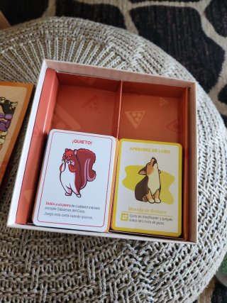 Juego de mesa ¡Caninos!