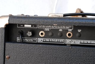Ampli de guitarra Marlboro 220R USA años 70 ¡40W!