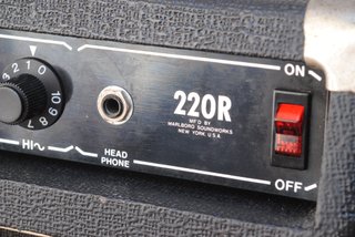 Ampli de guitarra Marlboro 220R USA años 70 ¡40W!