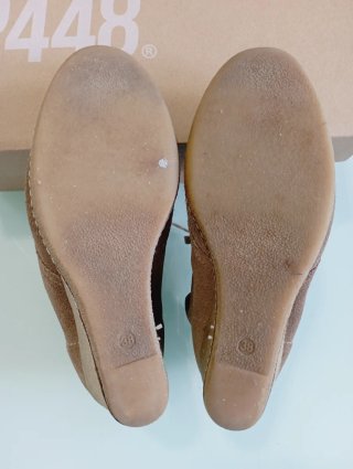 Botines cuña cordones 37