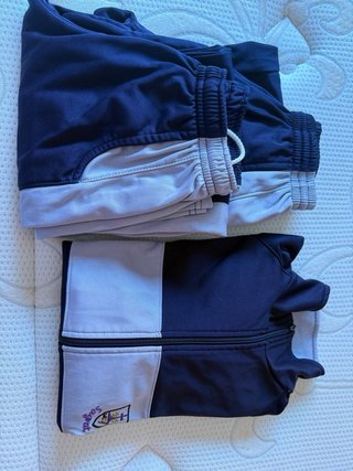 Uniforme Carmelitas Sagrat Cor Vendrell