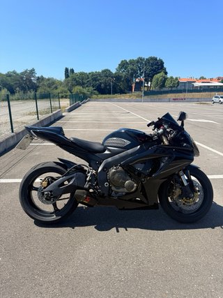 Suzuki GSXR600 K7 A2