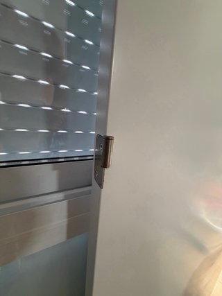Puerta blanca interior