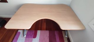 Mesa de escritorio madera y metal