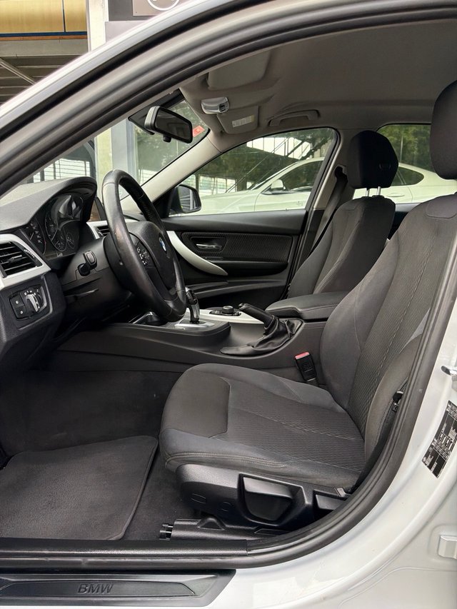 BMW 320d 184cv 2012