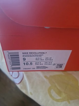 Nuevas!!! Nike Revolution 7 White/Pure EUR 42,5 27