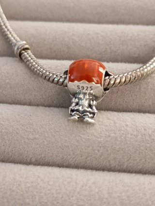 Charm Pennywise plata
