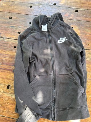 Jersey Nike niño gris