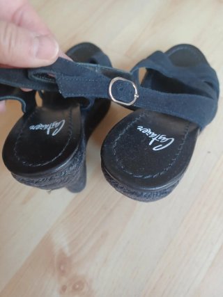 Sandalias cuñas Castañer