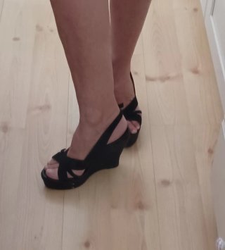 Sandalias cuñas Castañer