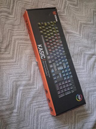Teclado Mecánico KROM Classic Switch Rojo