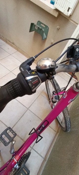 Bicicleta Specialized Globe Carmel 3