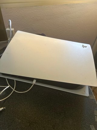 Playstation 5 Digital + 1 Mando