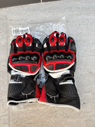 Guantes de Moto roccoline y rainers Negros y Rojos