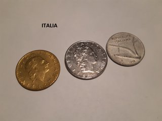 MONEDAS DISTINTOS PAISES 12 PZAS