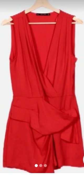 Mono rojo Zara Talla M