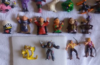 LOTE FIGURAS PVC YOLANDA...
