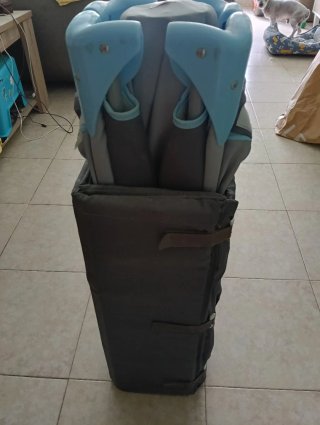 Cuna de viaje plegable