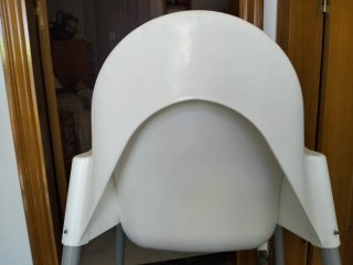 Trona blanca para bebé (sin cinturón)