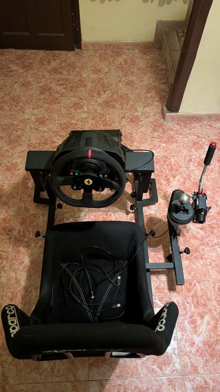 Cockpit Simulación Thrustmaster T300
