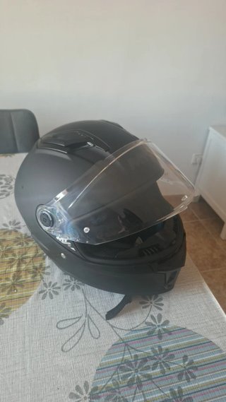 Casco de moto MT Helmets