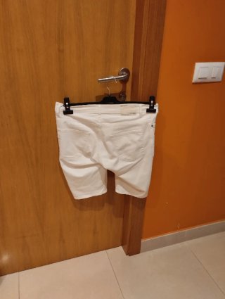 Vaqueros cortos TISSUE blancos hombre
