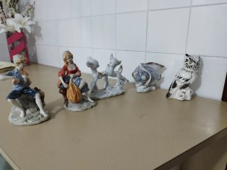 5 Figuras de Porcelana Decorativas