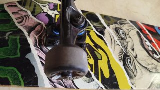 Skate y Casco Oxelo