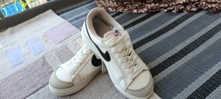 Nike Bambas Blancas y Negras