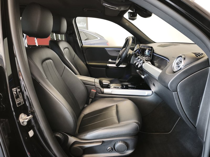 Mercedes-Benz GLB 2.0 200 D DCT 2022, foto 12