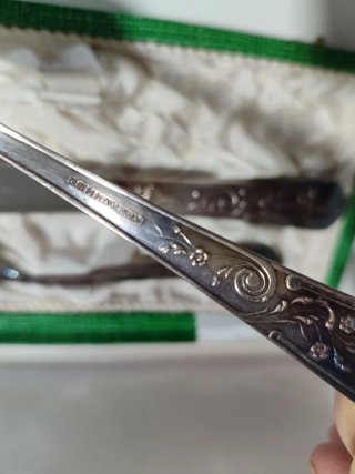 Set de cubiertos+ servilletero Plata Meneses