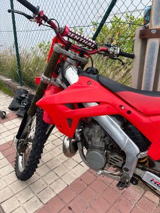 Honda CR 250 2T Moto Cross Roja