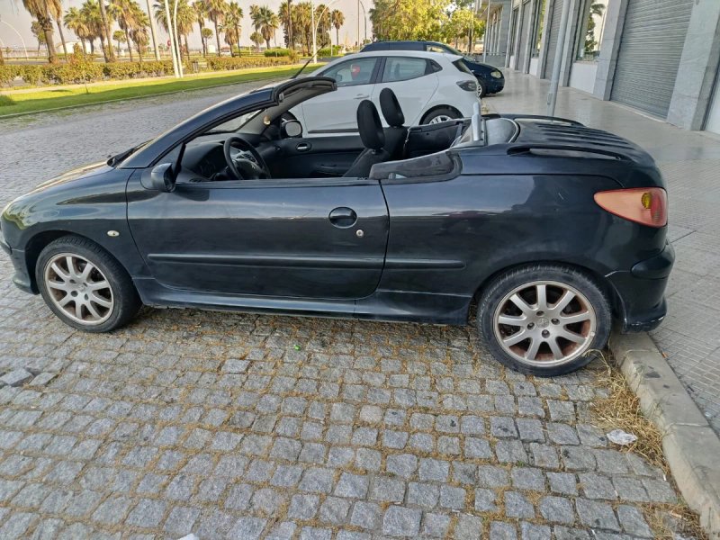 Peugeot 206 Cabrio Decapotable - foto 1