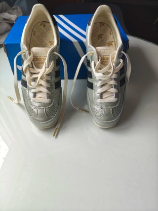 Zapatillas Adidas Japan Mujer Plata/Negro