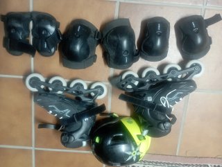 Patines Oxelo Talla Regulable 35-38 + protecciones