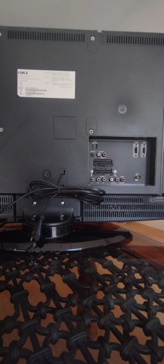 Televisión OKI de 26 pulgadas, con TDT integrado