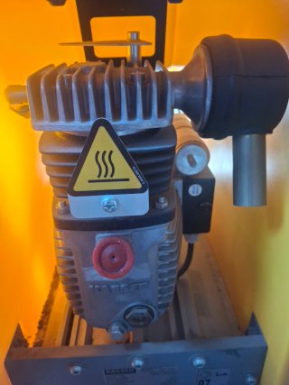 Compresor Kaeser Premium compact 200/4