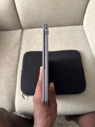 Portátil táctil gris BMAX