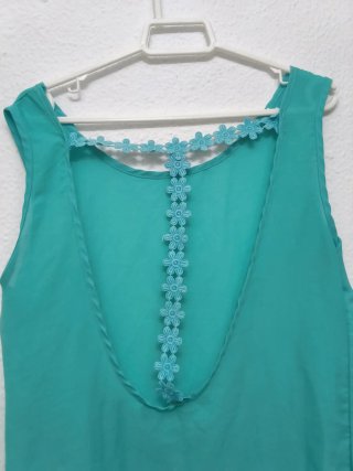Vestido sin mangas color turquesa
