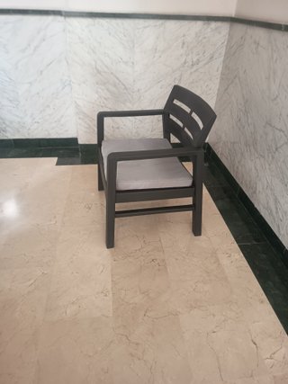2 Sillas Terraza Madera + Cojín Gris