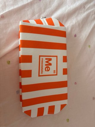 Neceser Mesoestetic Naranja y Blanco