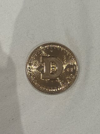 Moneda Doge WOW